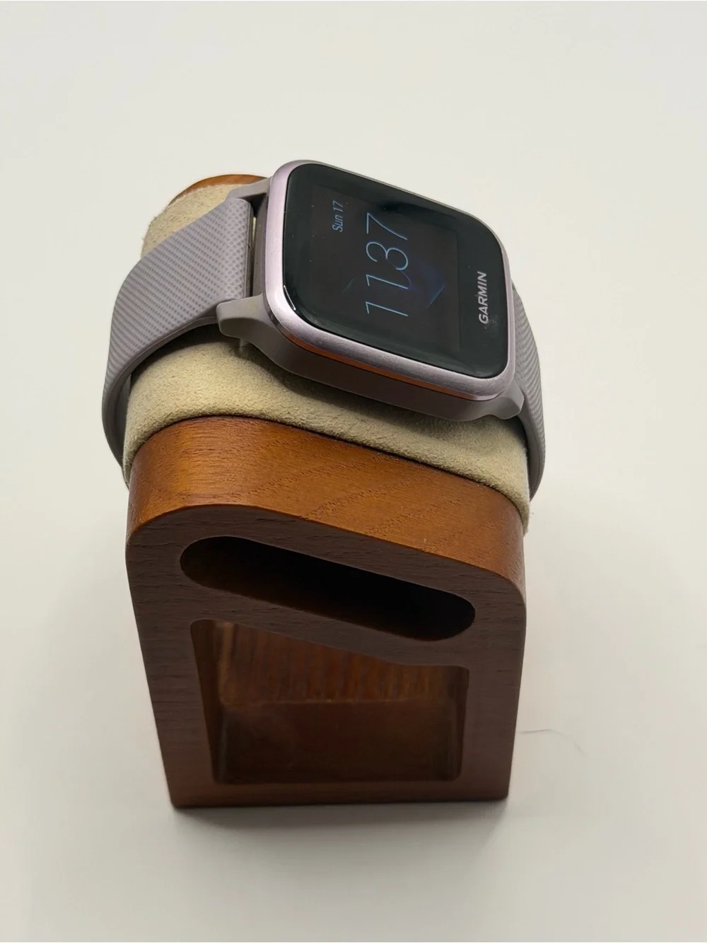 Garmin Venu SQ, Tested, Rare Color, Excellent, Charger Included, Smart Watch - Picture 4 of 7